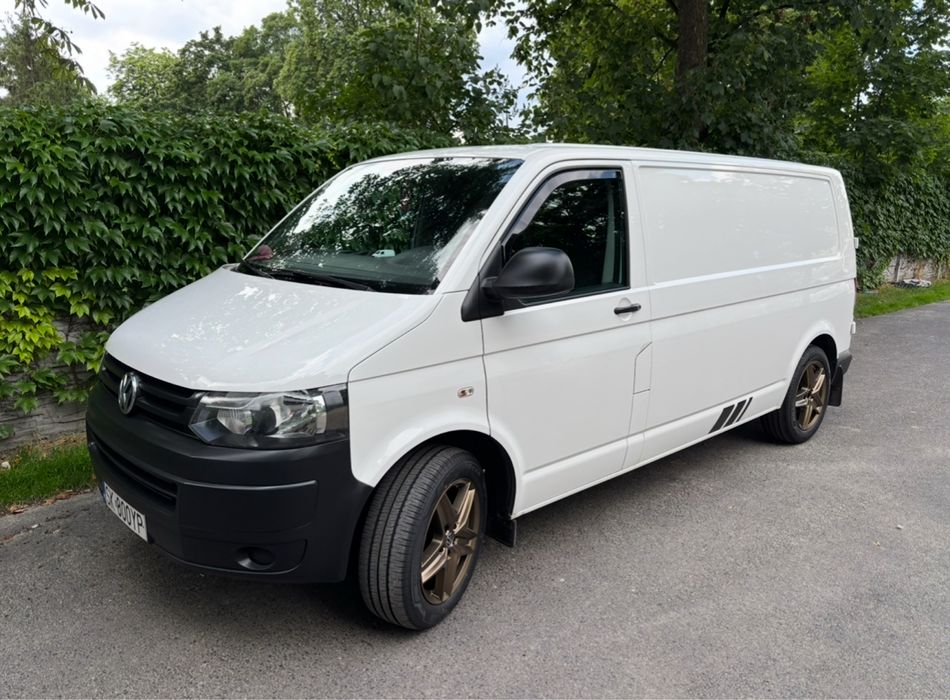 Volkswagen Transporter t5 2.0 TDI LONG blaszak