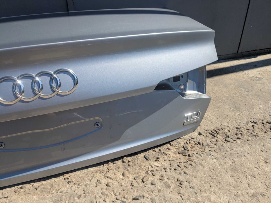 Кришка Багажника Audi A4 B9 Колір LZ7G Ауді А4Б9 Оригинал
