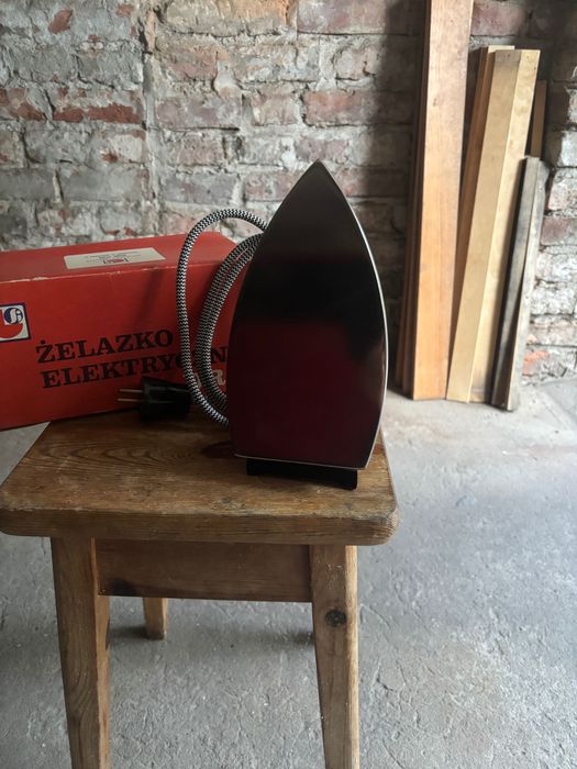 Sprzedam rzeczy użytkowe: prodiż, żelazka, krzesła