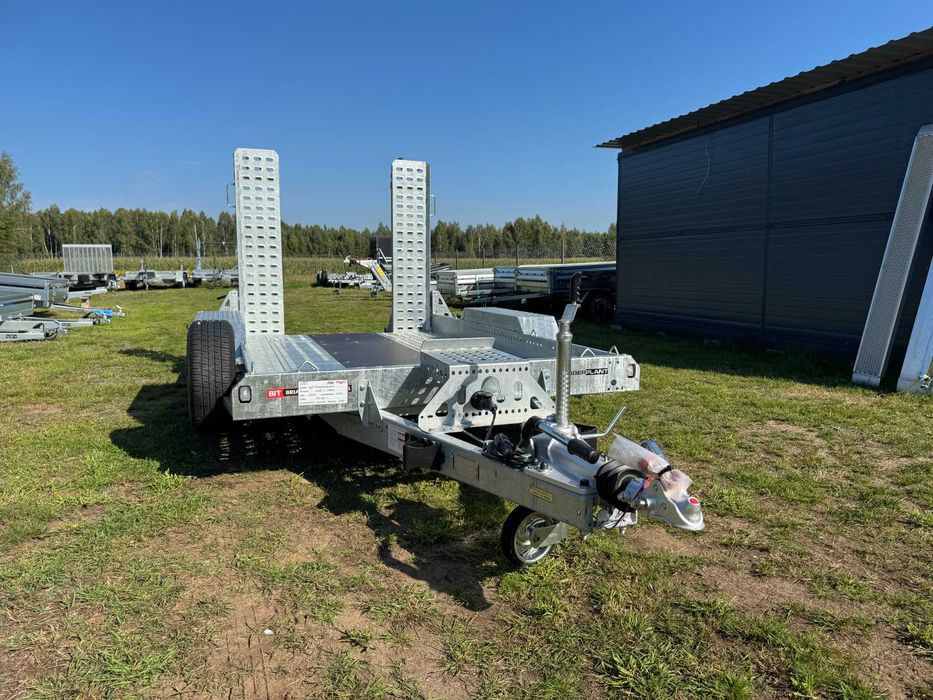 Przyczepa Brian James Trailers Digger Plant Premium do minikoparek