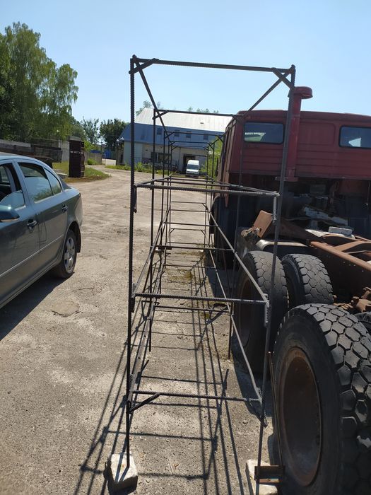 стелаж з арматури 5 м. 1,8 м. 0,5 м 4 полиці