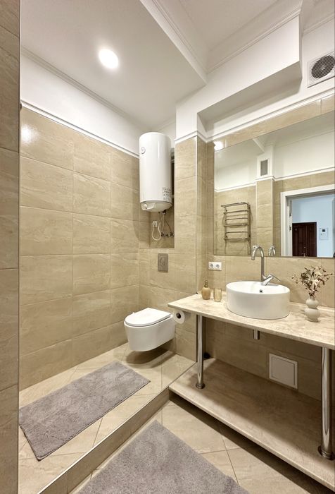 Затишна 3к квартира у центрі Києва. Подобова оренда