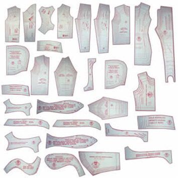 CURSO DE ALTA COSTURA. Estamos em Frente a Estação de Cascais.