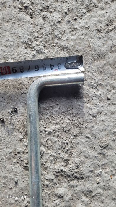 Pozostałości materiału  po budowie