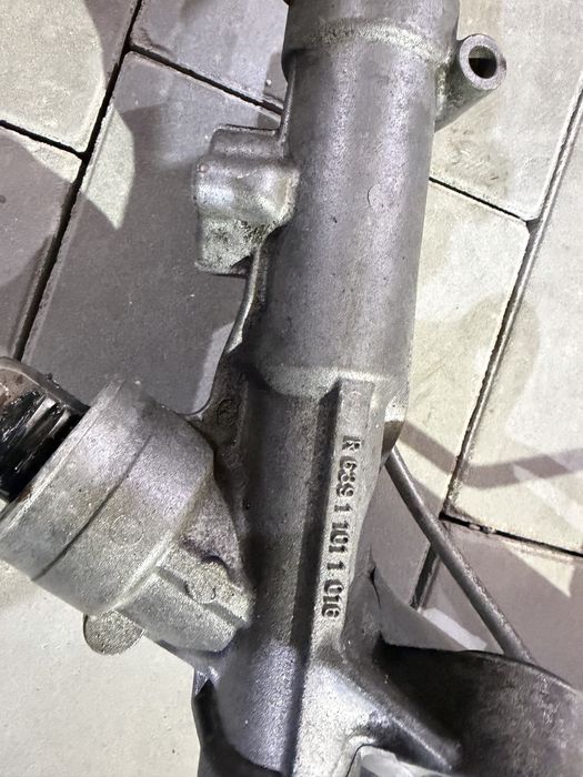 Рульова рейка Мерседес Віто Віано 639