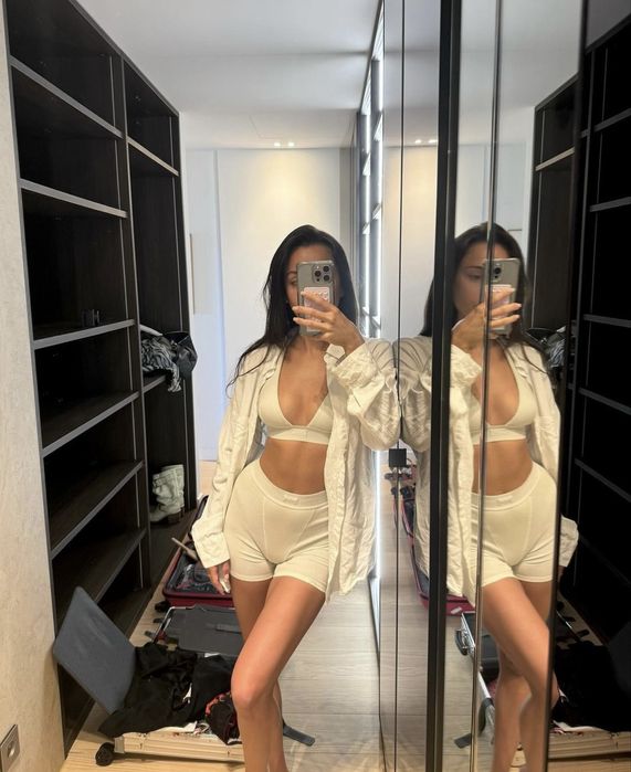 Костюм SKIMS топ шорты