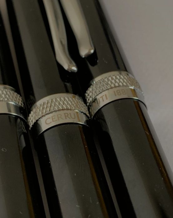 CERRUTI 1881 por 20€ cada, conjunto de 3
