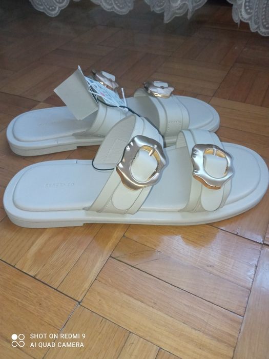 RESERVED nowe klapki na lato 38