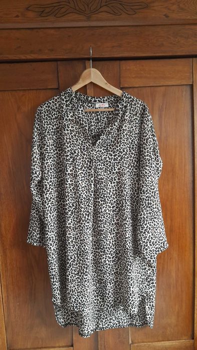 Damska tunika, sukienka z długim rękawem w panterkę