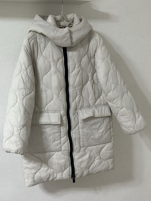 Курточка плащик Zara.134.9 років.