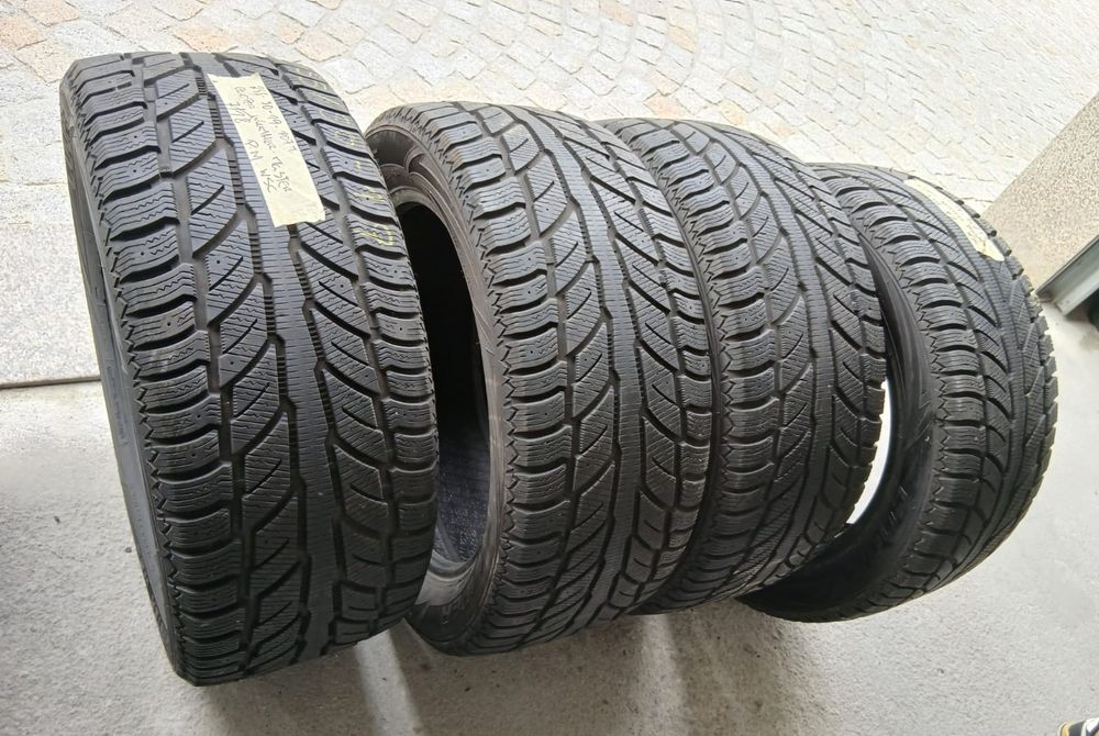 2 Pneus 255/50R19 Cooper 4x4 seminovos