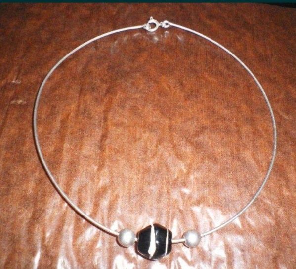 Colar de prata contrastada