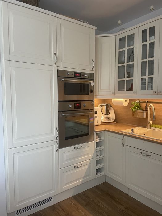 Kuchnia IKEA BODBYN rustykalna ze sprzętem