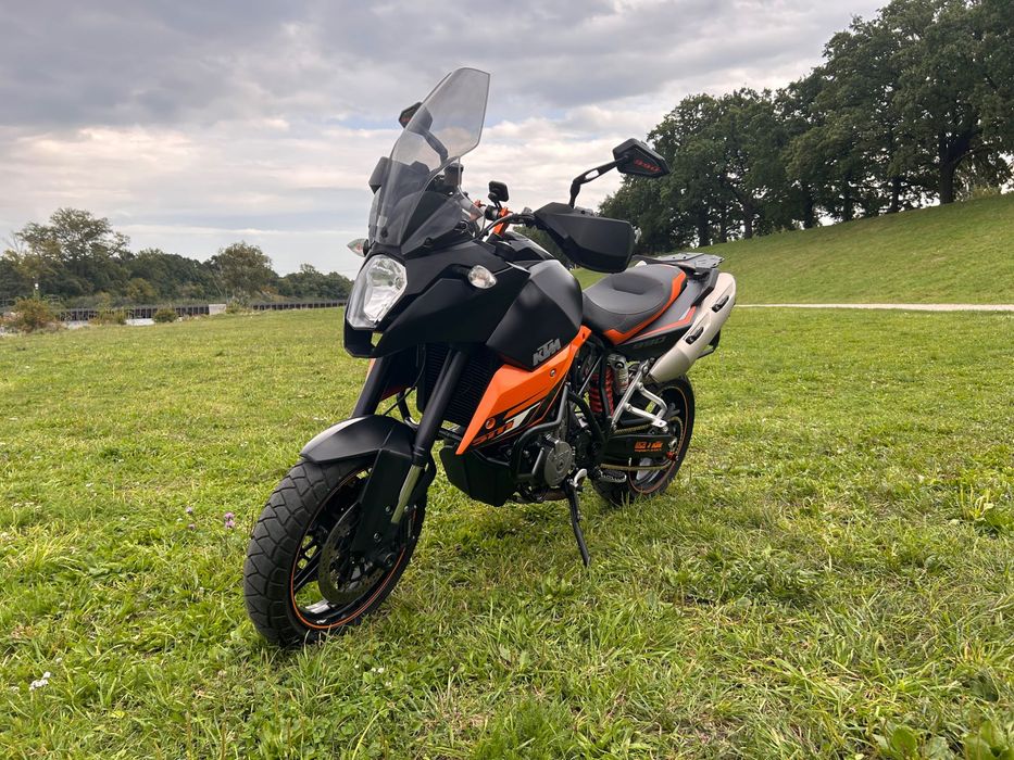 KTM