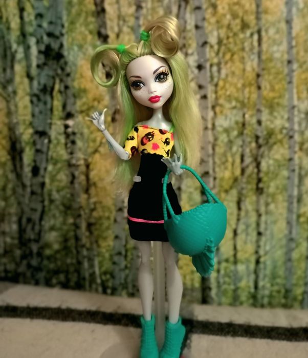 Монстер хай Лагуна і Оперета