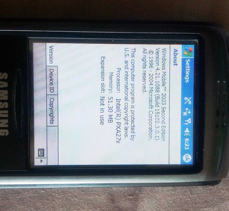Мобильный телефон/коммуникатор Samsung SGH-i750