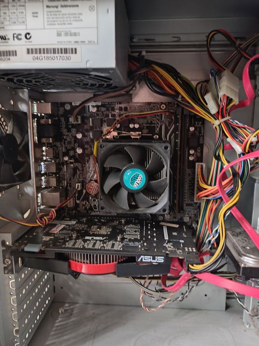 Продам ПК з його комплектуючими