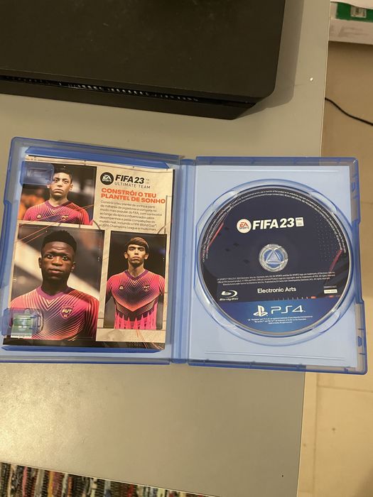 Fifa 23 PS4 pouco usado436725975184855041