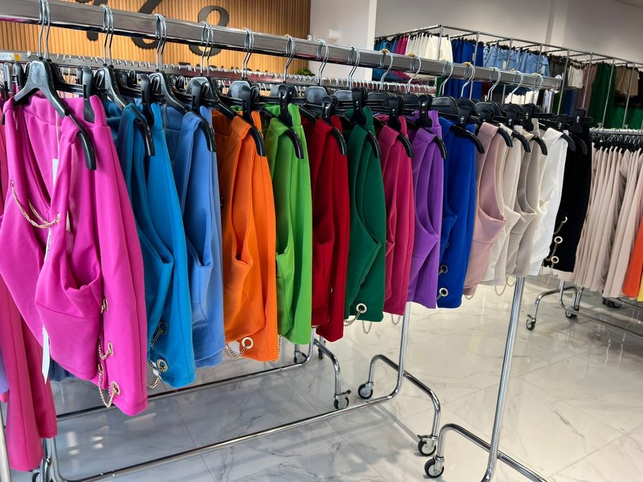 Conjunto disponível várias cores tamanho único