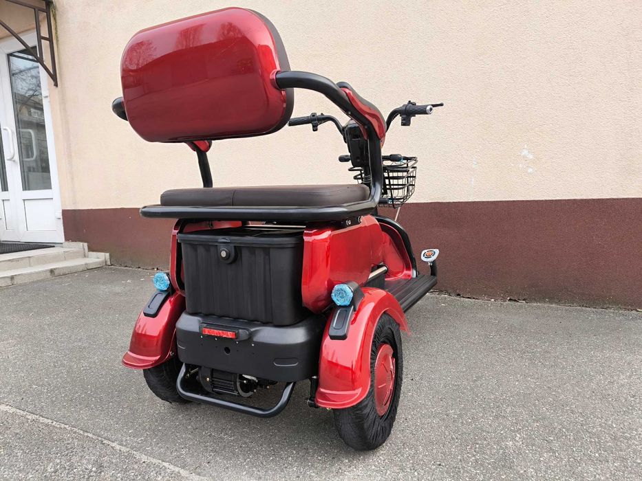 Электротрицикл Elwinn Joy | Триколісний скутер