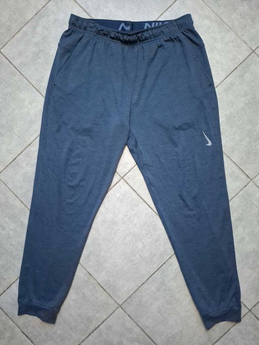 Spodnie dresowe męskie Nike Yoga Dri-FIT - L