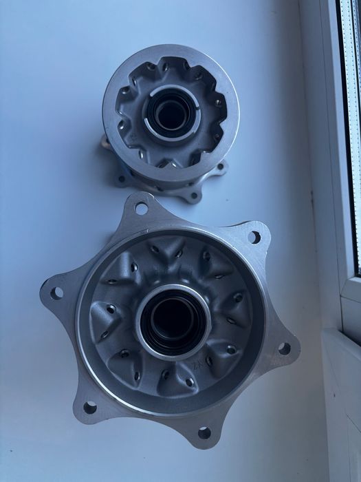 Передня ступиця Geon Gns300