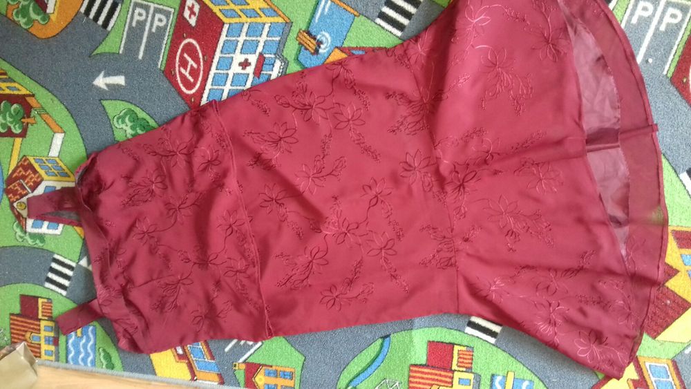 Komplet bordowy w haftowane kwiaty xl