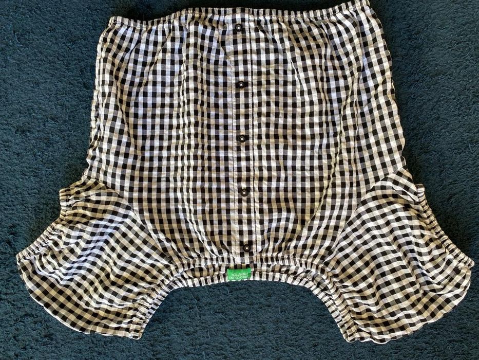 Benetton | Sweats, calças, leggins, básicos. 11-12 A