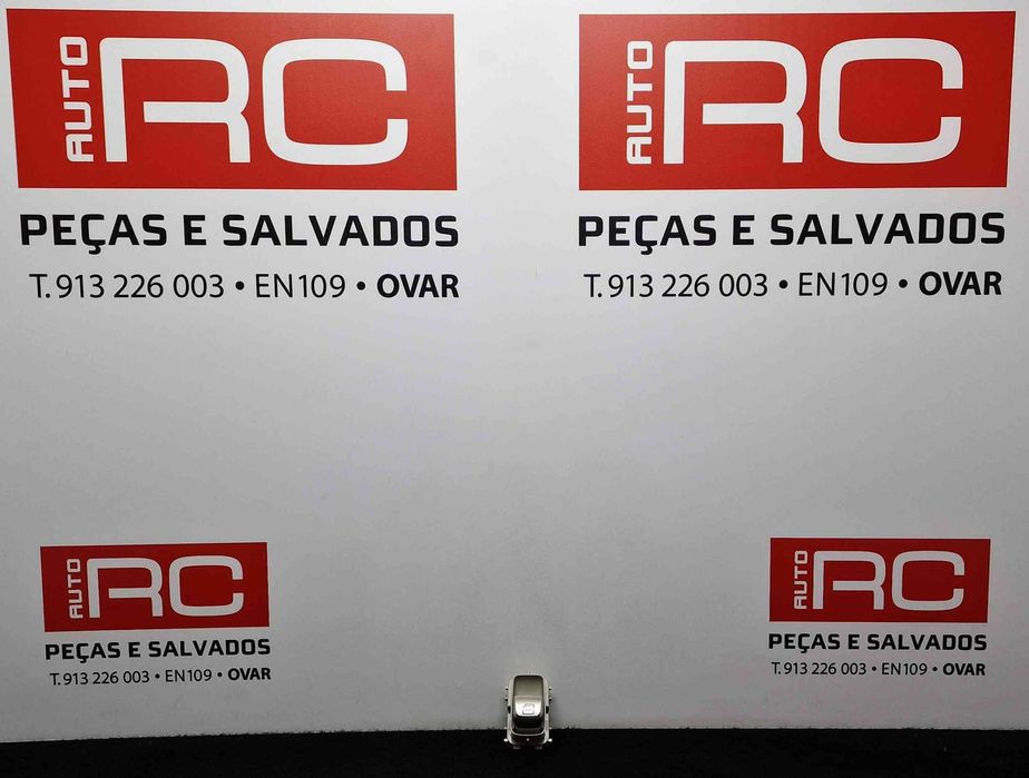 Comando / Botão / Interruptor Vidros Frente Esquerdo A2229052203 - MERCEDES-BENZ C-CLASS
