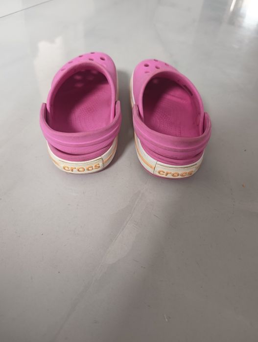 Sprzedam crocsy C9