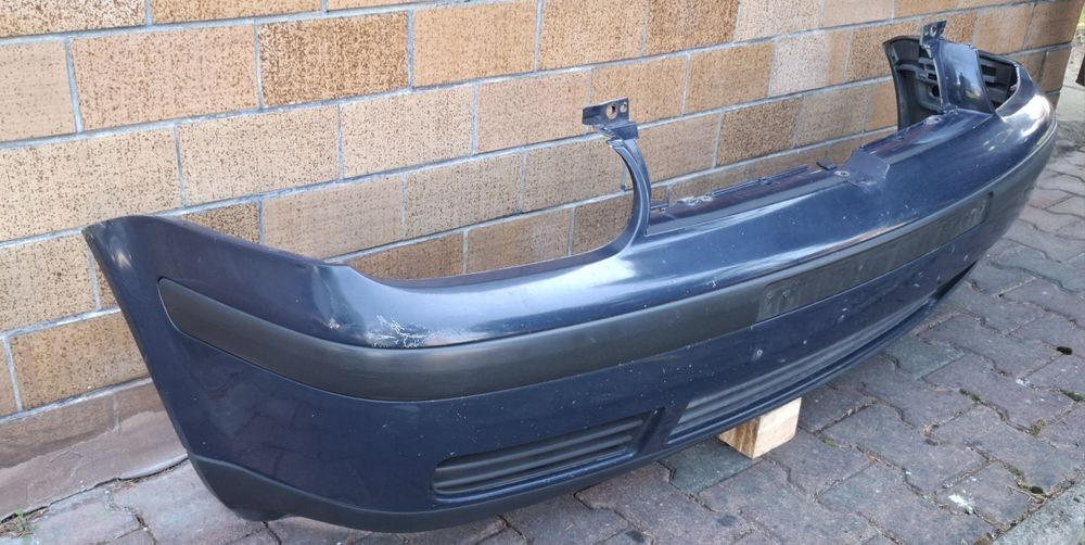 Zderzak Przód VW GOLF IV