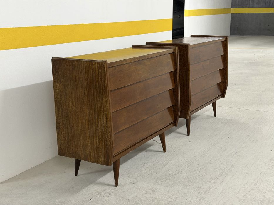 Cómodas Vintage Escandinavas Mid-Century da Década de 1960