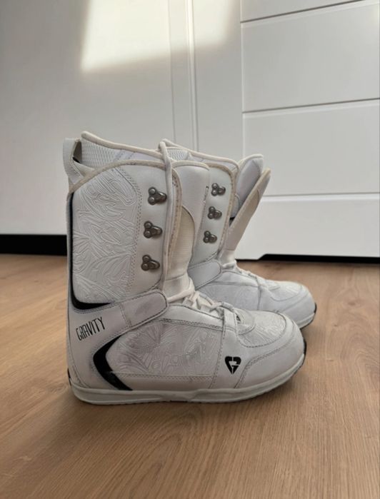 Buty snowboardowe 40 (9) 43 | snowboarding boots