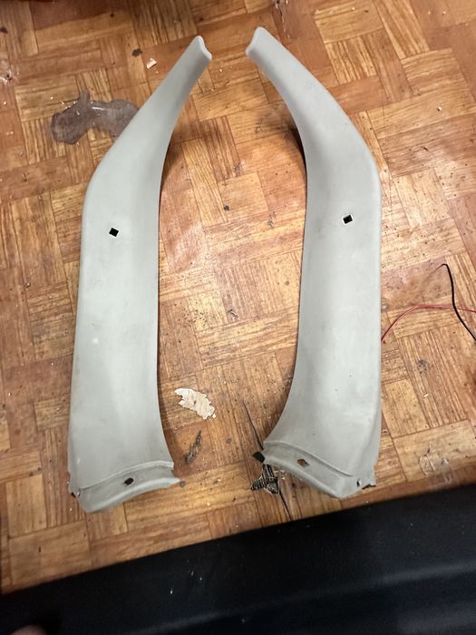 Пластикові вставки дверей багажника біля скла nissan note (e11)