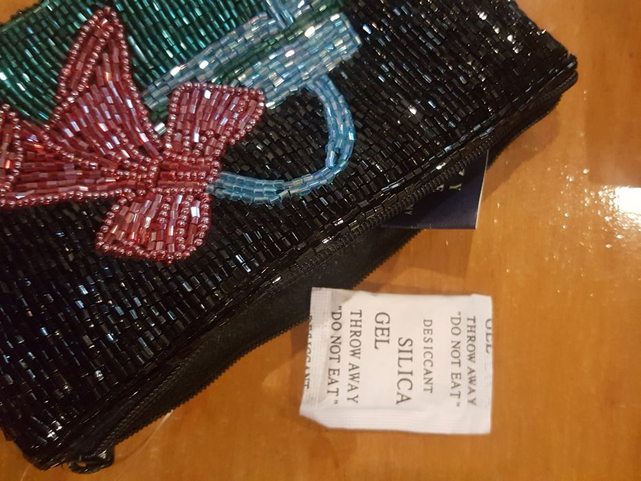 Carteira e Porta moedas em missanga