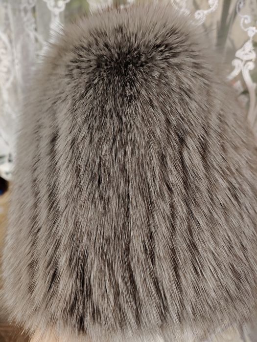 Шапка з чорнобурки