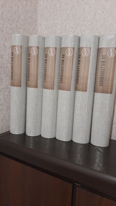 ОБОИ Голландия. Без подбора. Винил на флизе. Не дорого.