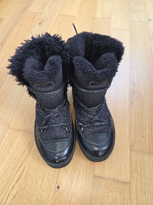 Śniegowce, buty zimowe dla dziewczynki UNISA . Rozmiar 32