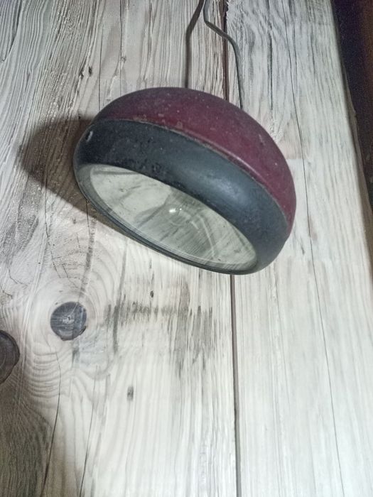 Фара для грузової машини.