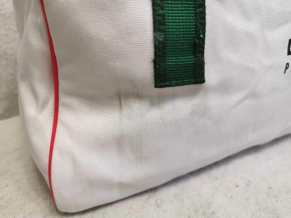 Torba weekendowa Lacoste biala.