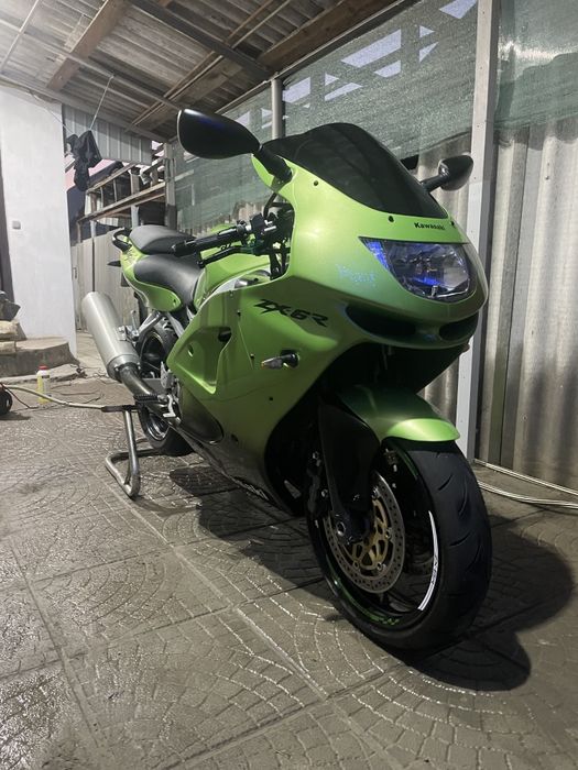 Продам  Кавасаки  Zx 6R