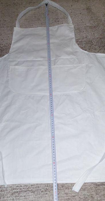 Фартук  белый  из  бязи
