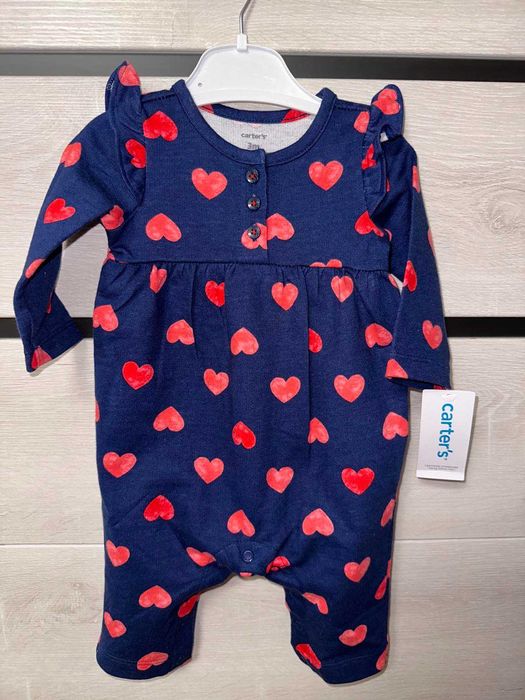 Ромпер на дівчинку Carters  3м
