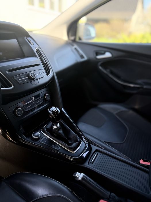 FORD focus  ecoboost