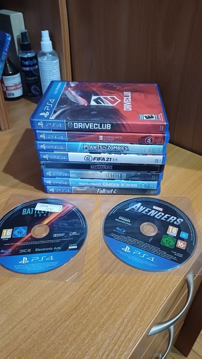 Ігри на ps4, Диски на ps4. Віддам лотом 12шт. Ціна за все