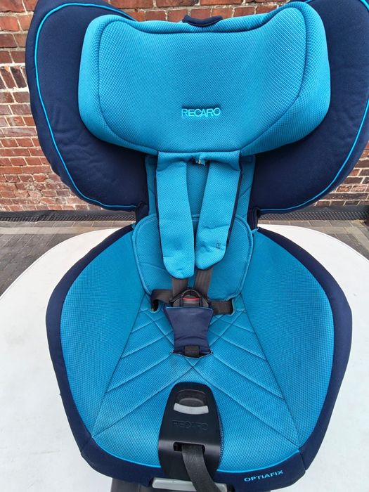 Fotelik samochodowy RECARO OPTIAFIX