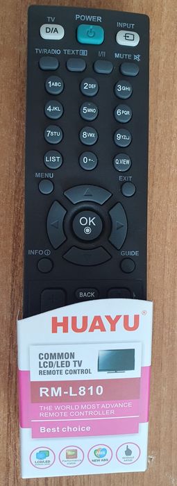 Pilot uniwersalny LG nowy