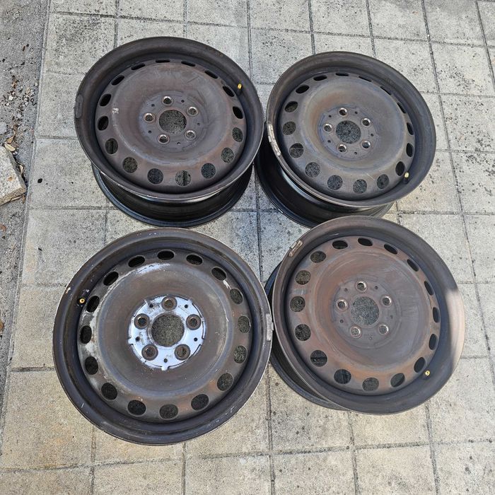 Jantes de VitoW639 - Originais Mercedes - R-16 - Ferro