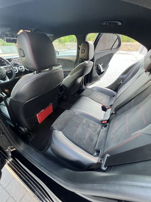 Mercedes A250e AMG Line