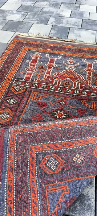 Afgański Dywan Modlitewny BALUCH – Ręcznie Tkany | Wełna | Vintage